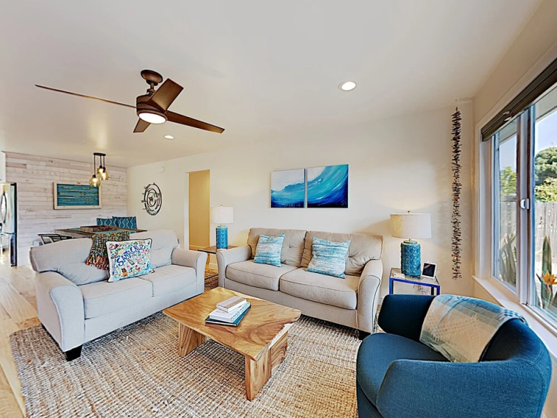 4465 Portola Dr House 3 Bedrooms 1 Bathroom Home