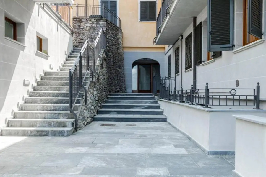 ALTIDO Flat for 4, with Astounding Lake Como View and Pool