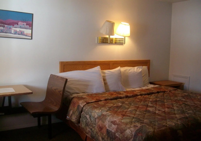 Western Motel Ranchester