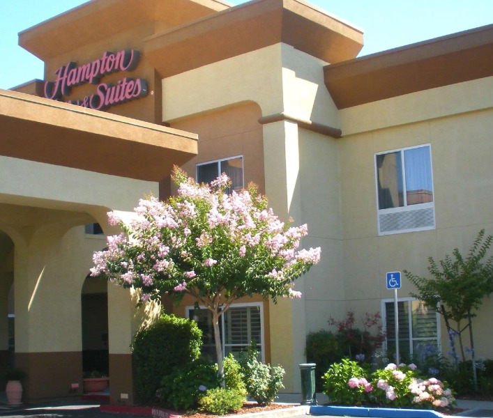 Hampton Inn & Suites Sacramento-Cal Expo