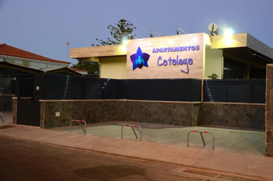 Apartamentos Cataleya