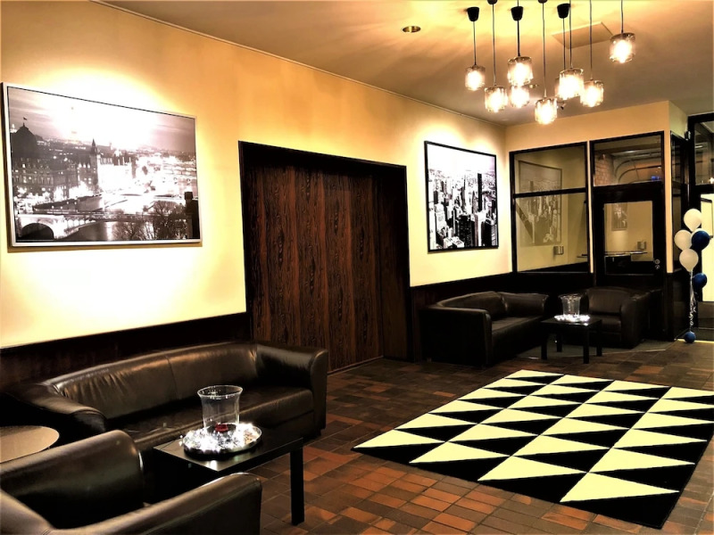 Leikari Seal La Vie Bungalows