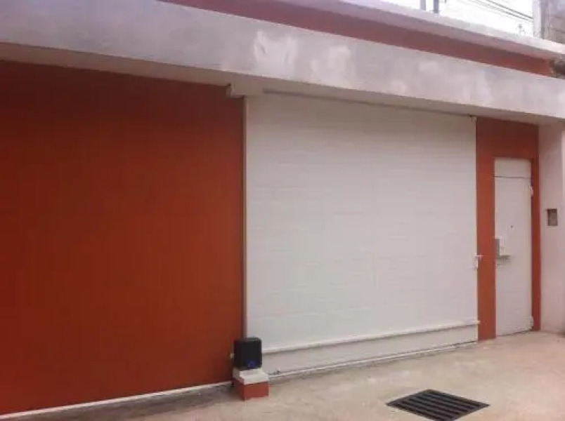 Santiago Hostel and Traveling