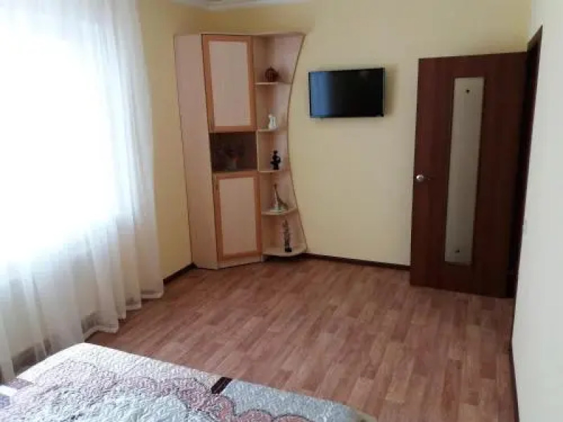 Guest House on Sverdlova 58