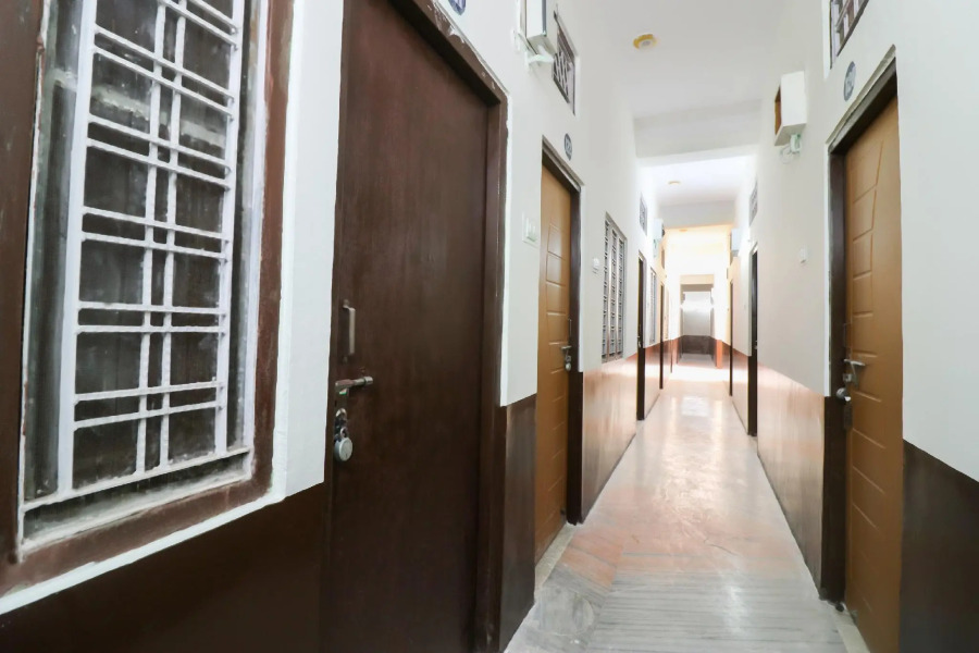 OYO Flagship 48702 Hotel Omkar