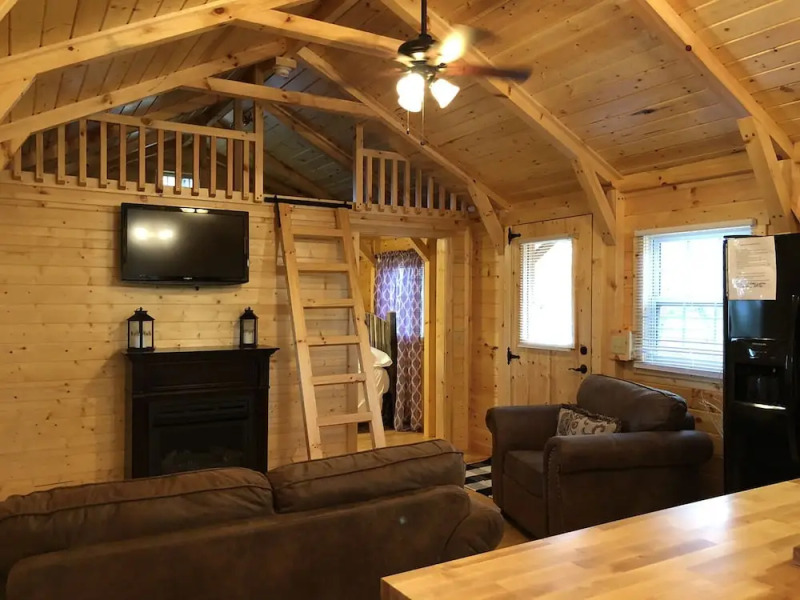 Riverside Cabin - 1 Br Cabin