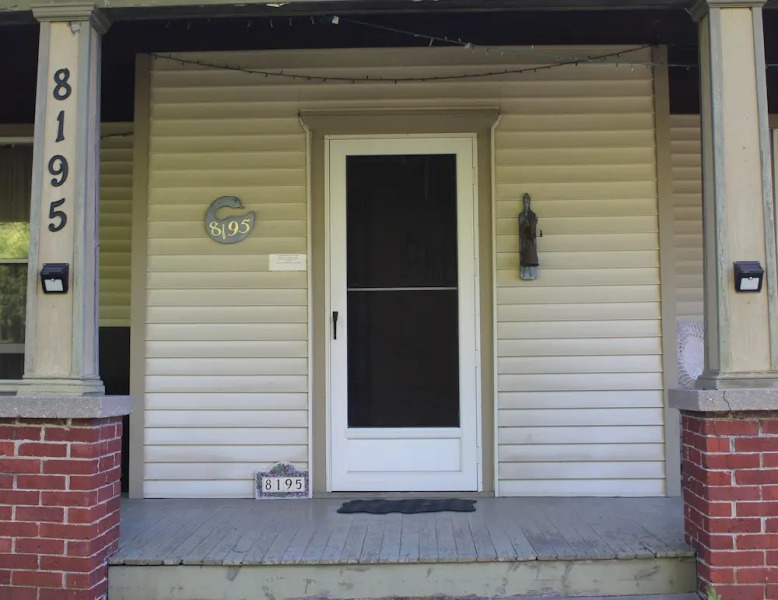 Nola's Onekama Hideout