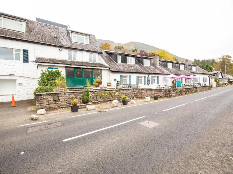 Clachan Cottage Hotel