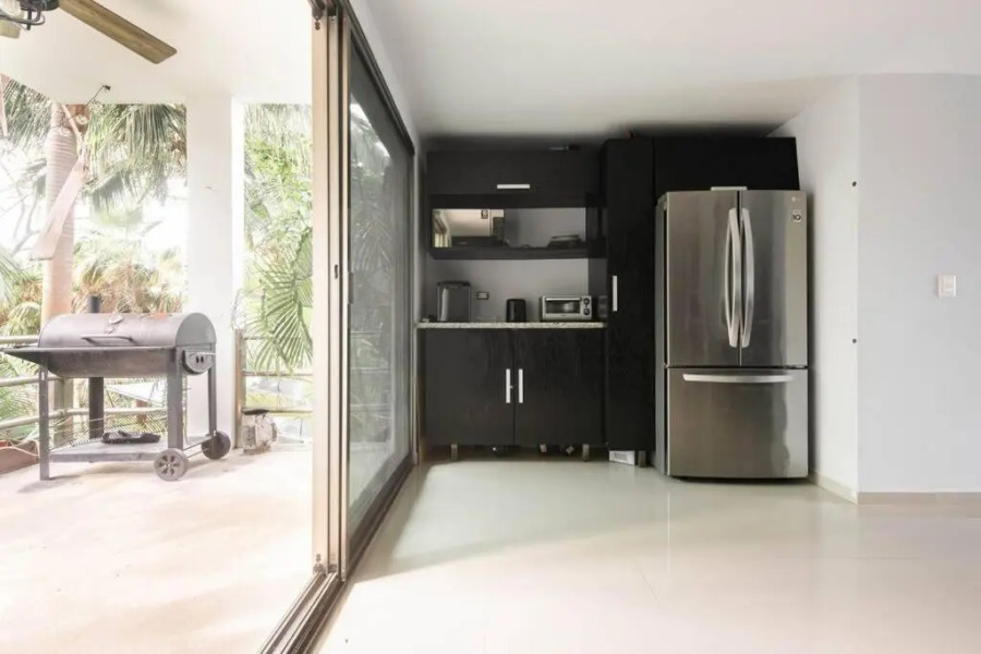 Peaceful & beautiful 3 min walking to the beach