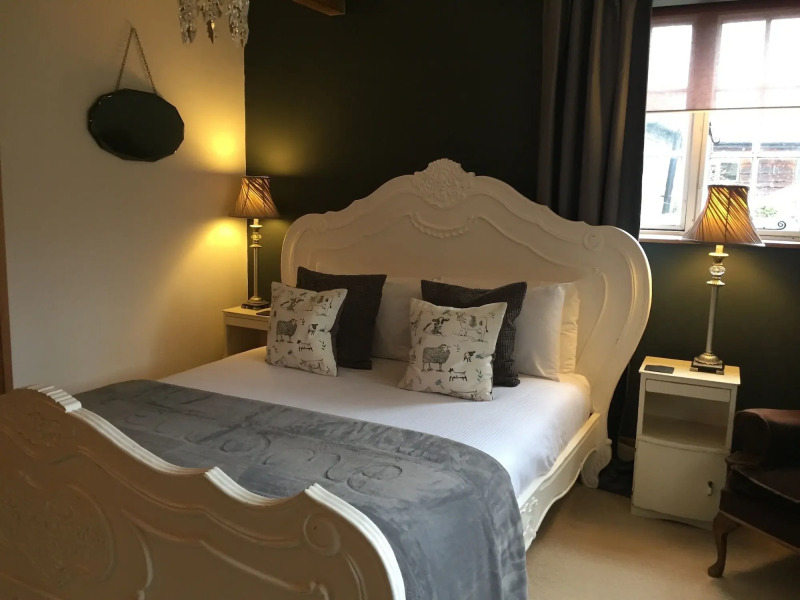 Home Farm Bed and Breakfast