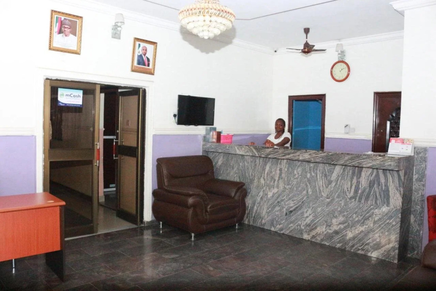 L & L Executive Hotels and Suites