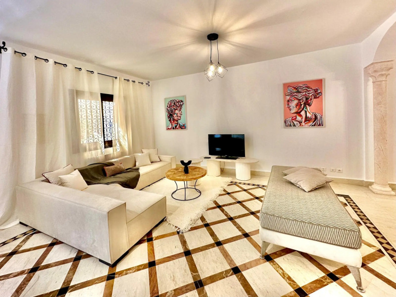 Golden Tulip APT Spacieux Avec Deux Terrasses