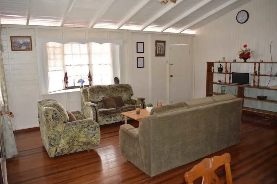 Three Bedroom Holiday Accomodation