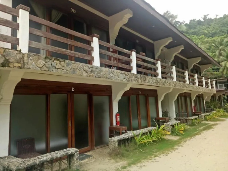 Tres Verdes Resort & Resto-Bar