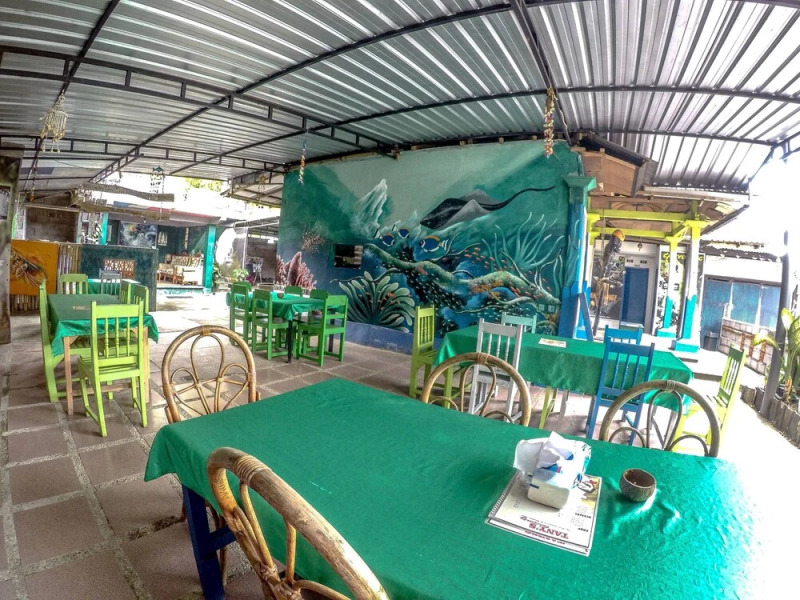 Jro Maman Guest House