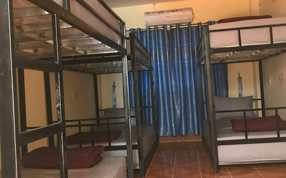 Nana Backpacker Hostel