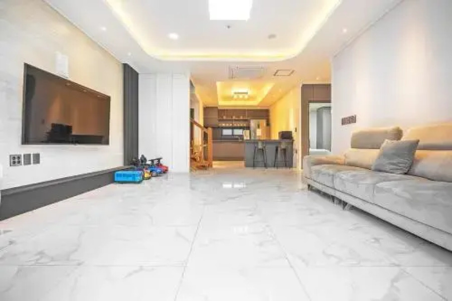 Milyang Ajour Kids Poolvilla