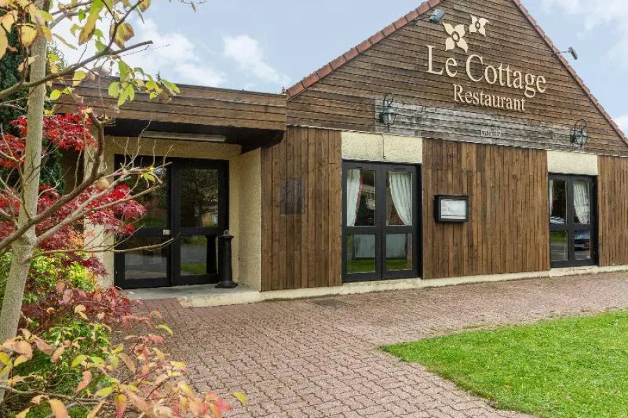 Hotel The Originals Bruay la Buissiere Le Cottage