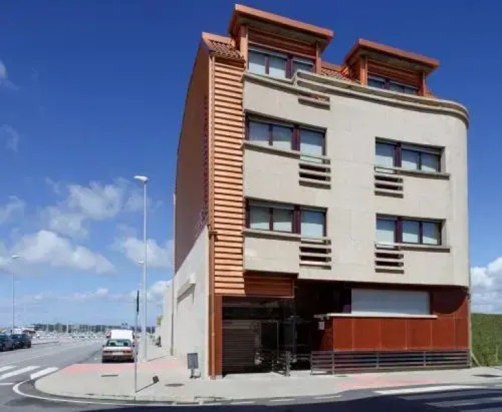 Apartamentos Puerto Basella