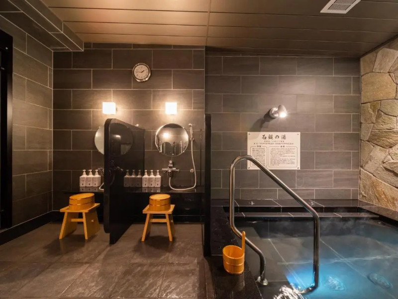 Super Hotel Iyosaijo