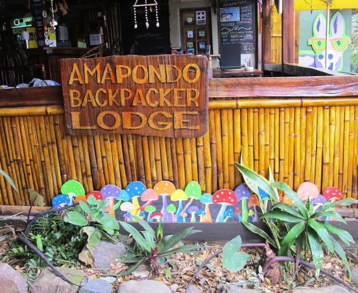 Amapondo Backpackers