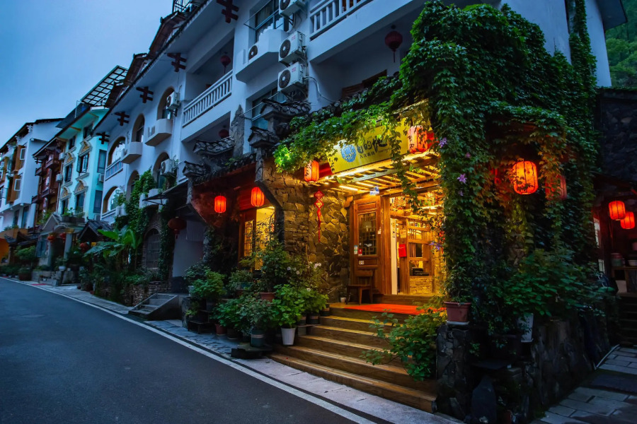 Zhangjiajie Destination Youth Hostel