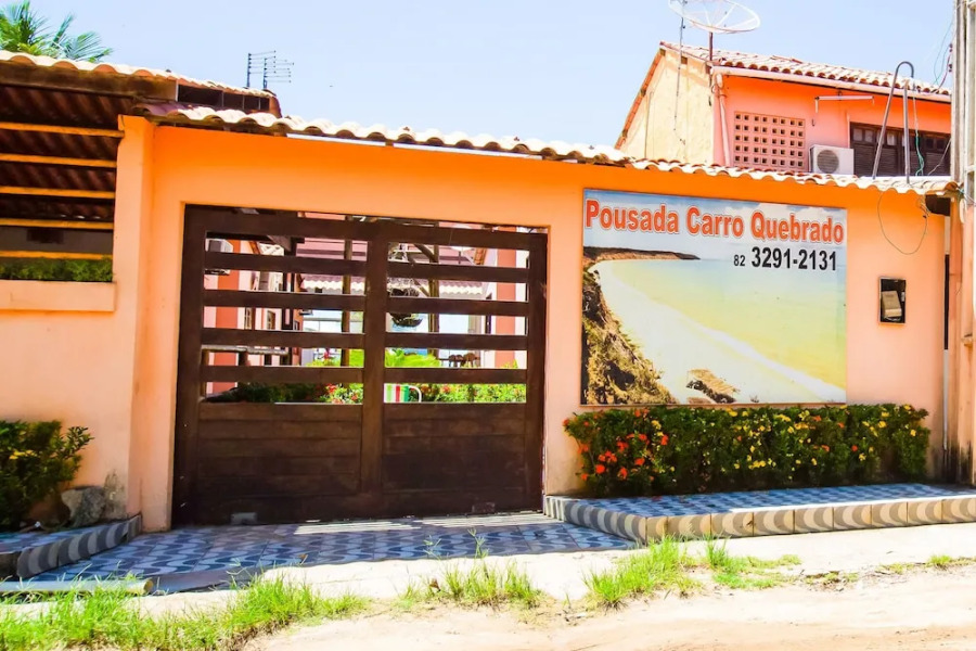 OYO Pousada Carro Quebrado