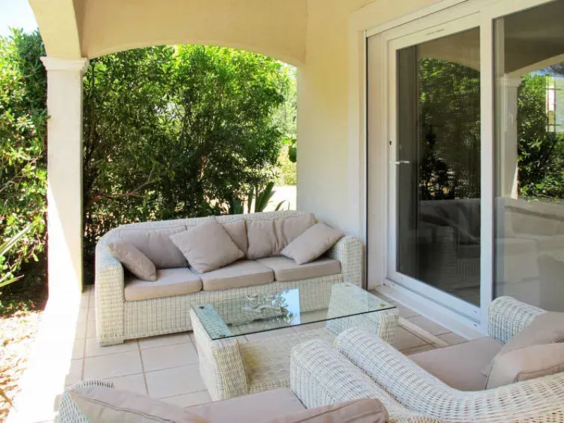 Holiday Home Les Piboules - LLI150