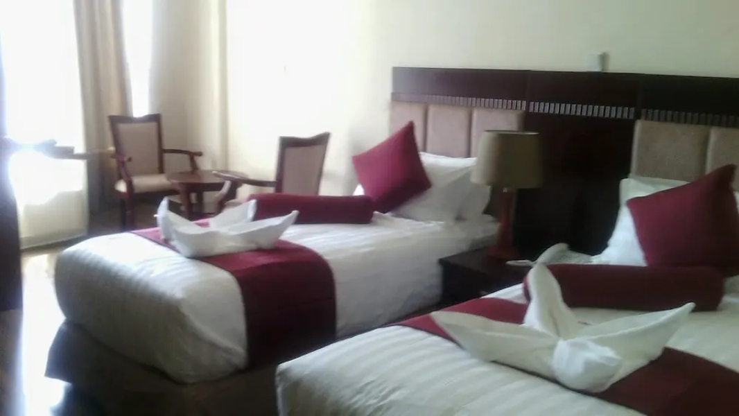 Waterfront Hotel
