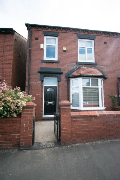 Ideal Lodgings in Royton