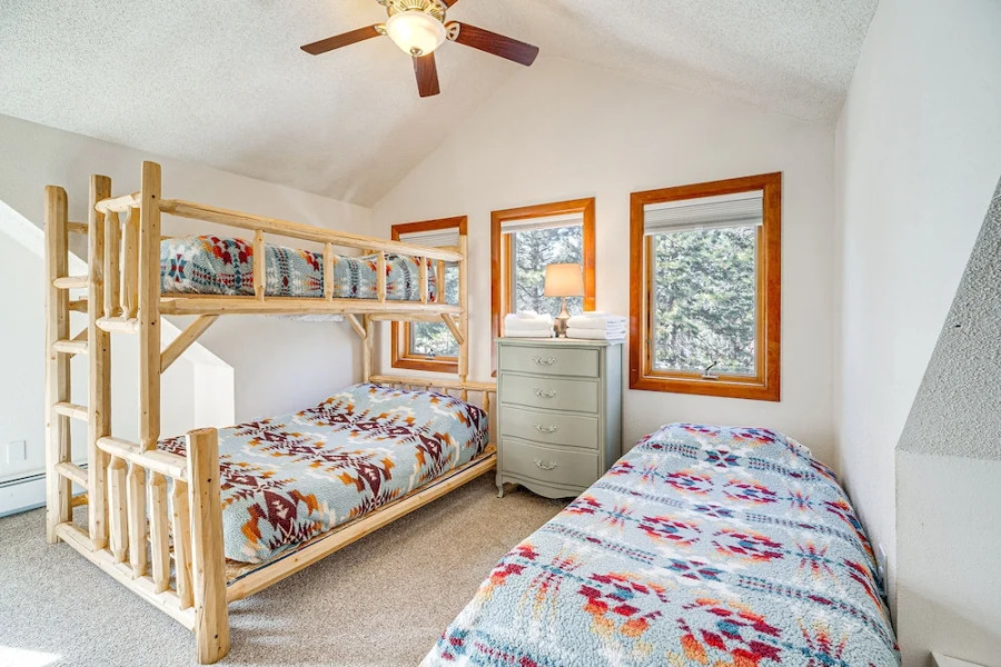 Woodland Park Chalet w/ Deck, Grill & Mtn Views!