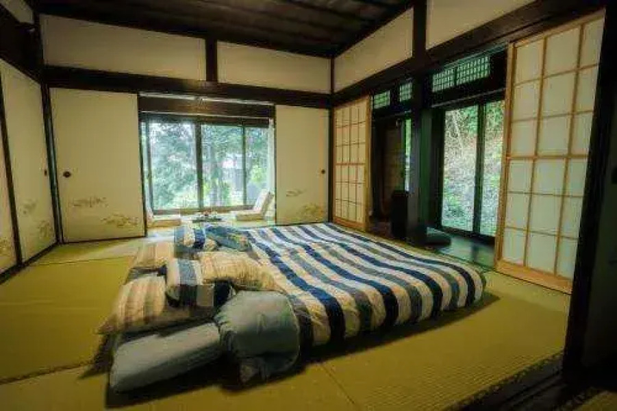 一宿一景一生縁 One Night, One View, One Destiny