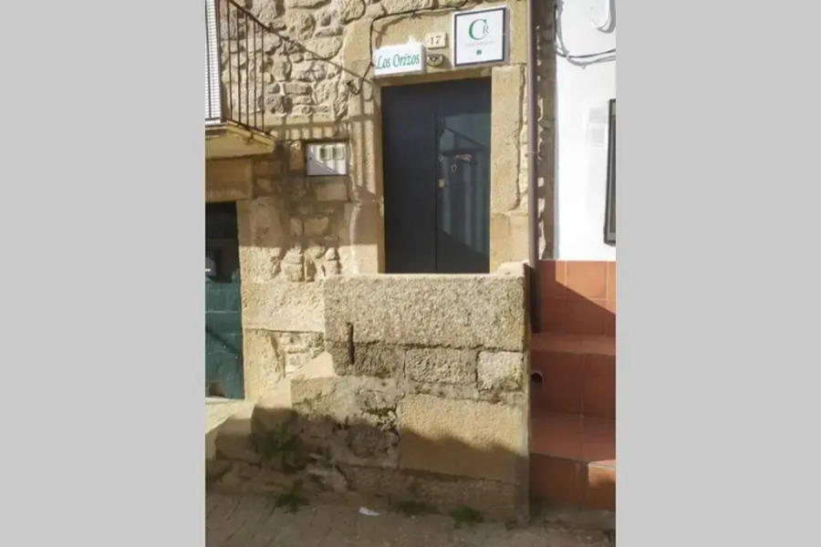 LOS ORIZOS Sierra de Gata Extremadura TR-CC-00392