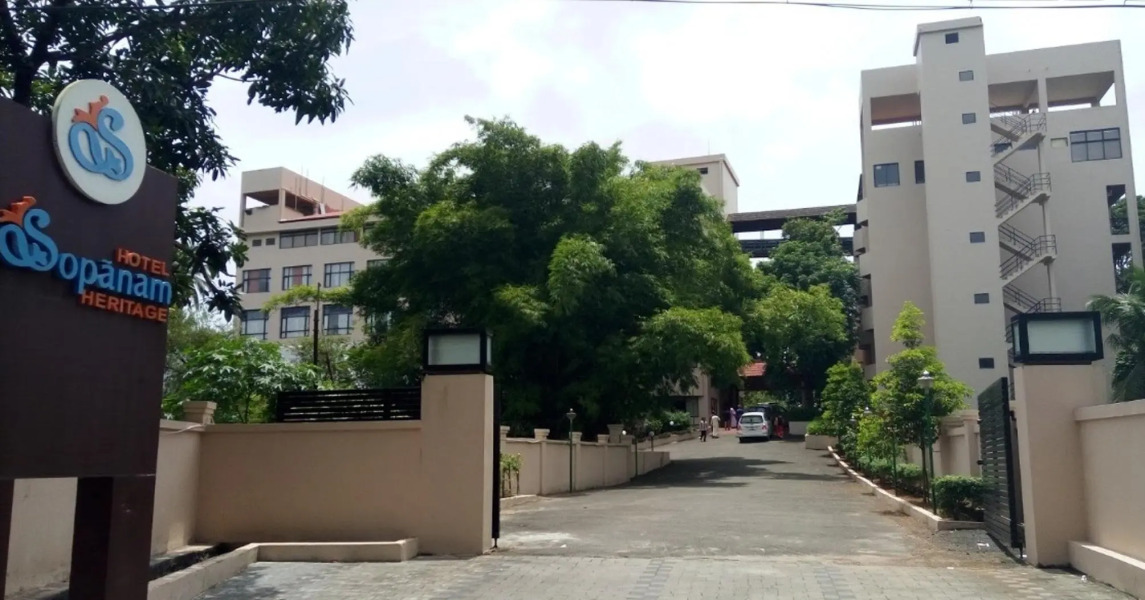 Hotel Sopanam Heritage
