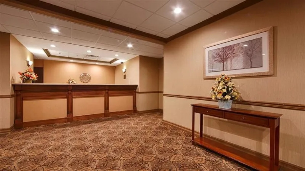 Best Western Plus the Inn of Lackawanna