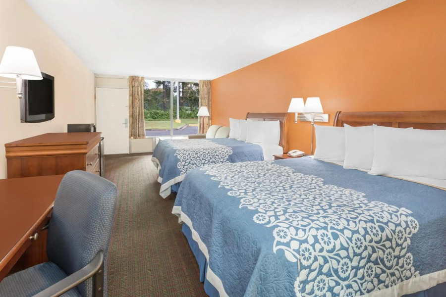 Days Inn South Orangeburg