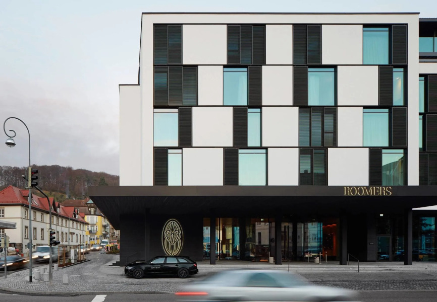 Roomers Baden-Baden, Autograph Collection