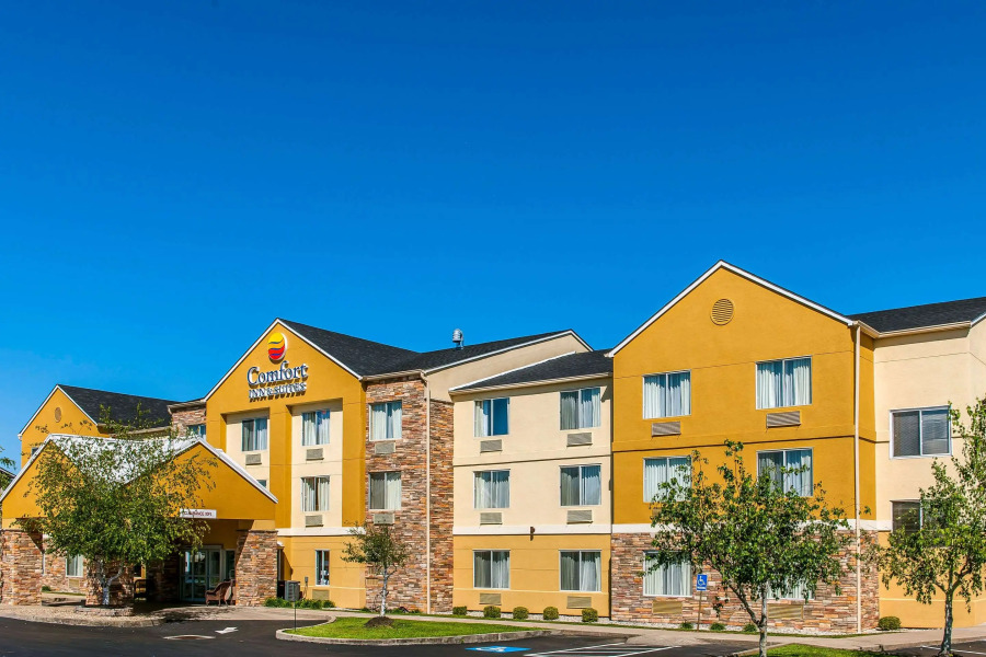 Comfort Inn & Suites Mount Sterling