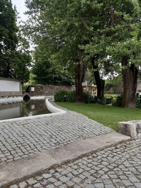 2 Bed House - Sleeps 4 - Pets, Garden, Wifi