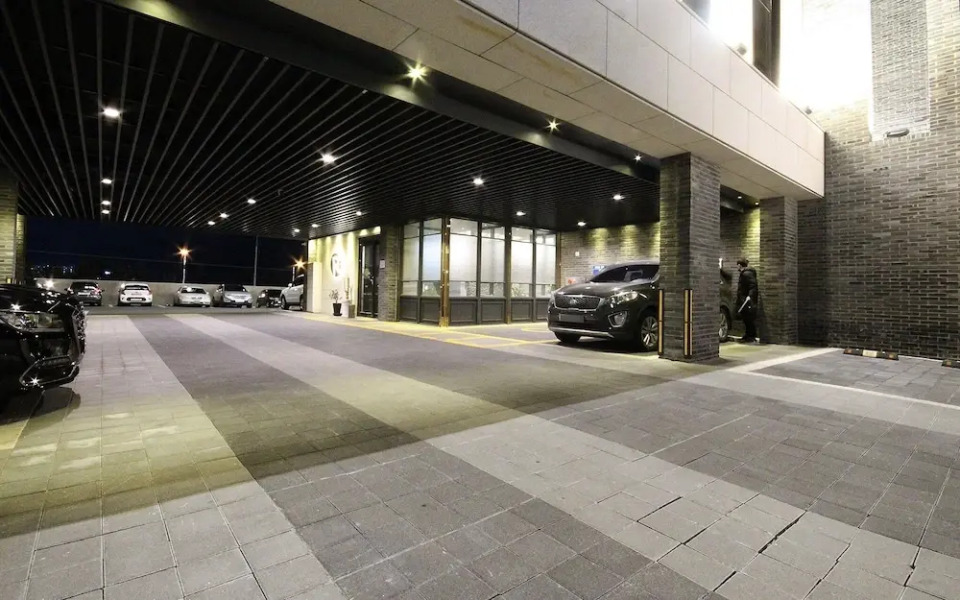 Busan Jeonggwan Raum Hotel