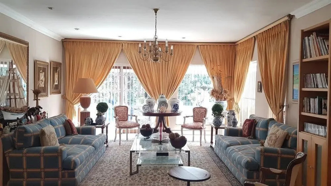 Bed and Breakfast on Melrose