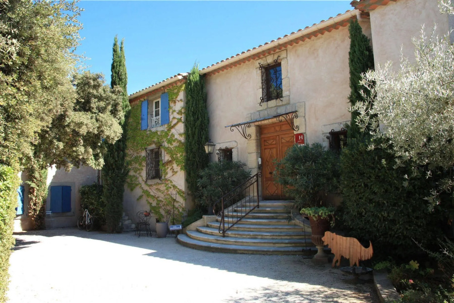 Hotel La Bastide dEygalières