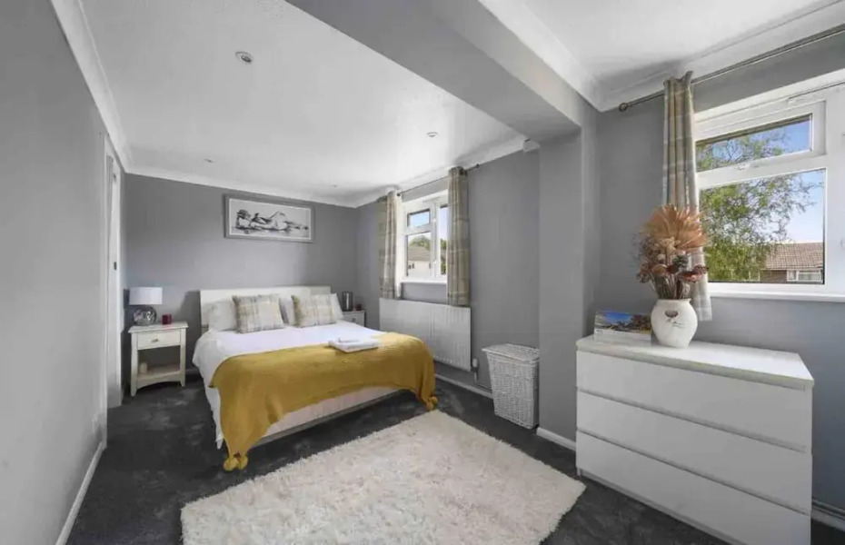 Tranquil Aylesford Retreat With 5 Bedrooms