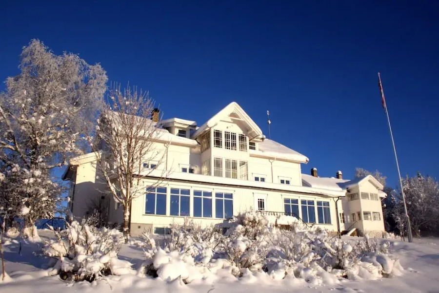 Mesnabakken pensjonat