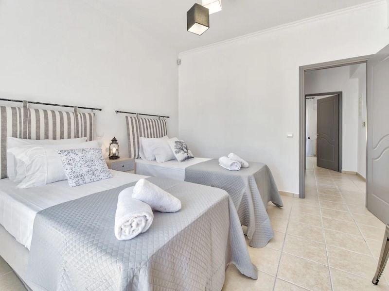 Modern Villa in Tragaki With Pool and Parasol