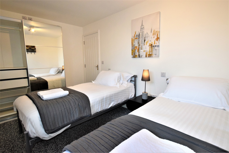 Your Apartment Brunel Loft - No.1