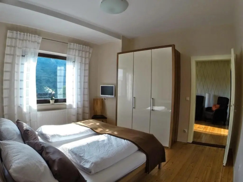 Ferienwohnungen Haus am Würzlaysteig