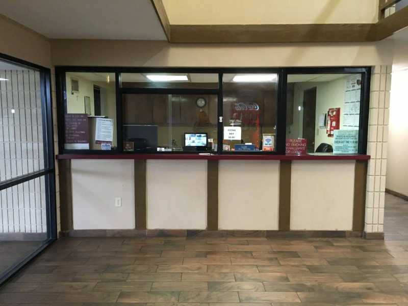 Executive Inn Pine Bluff