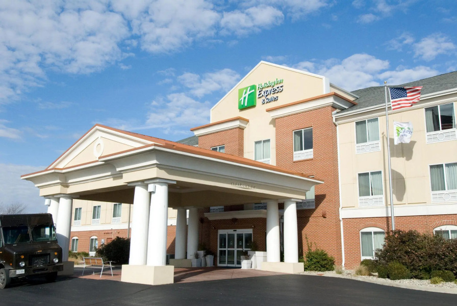 Holiday Inn Express Hotel & Suites Urbana-Champaign by IHG