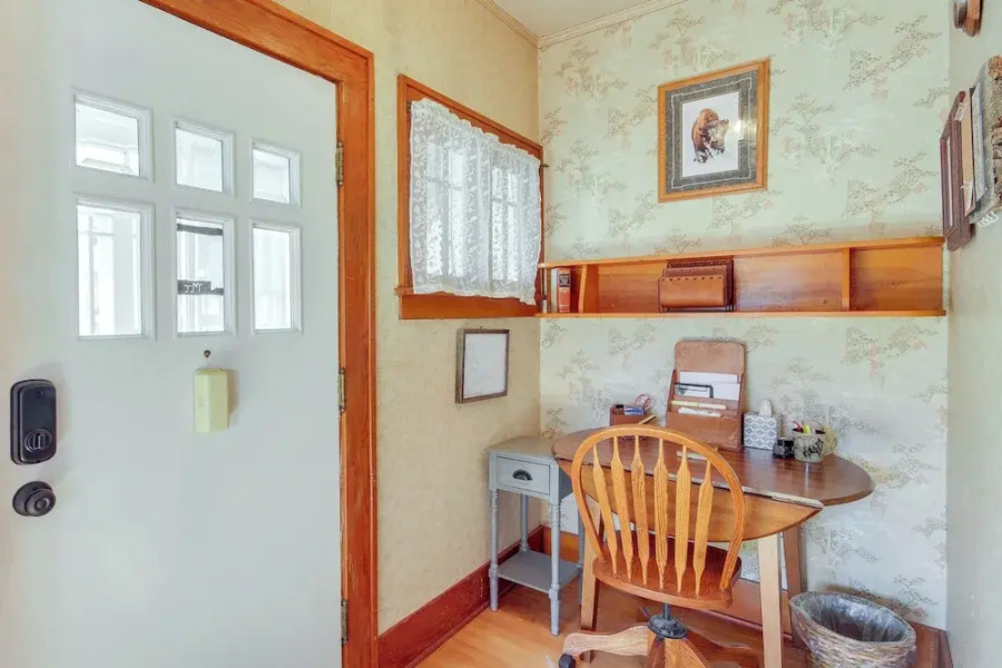 Downtown Red Lodge Home - 8 Mi to Skiing!